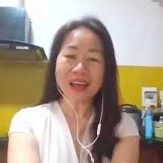 Chân dung Chị Phạm Thúy Hiền
